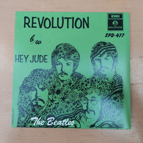 The Beatles singiel 7\' Revolution/Hey Jude nowy