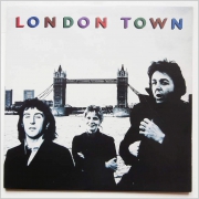 WINGS Paul McCartney  London Town + plakat